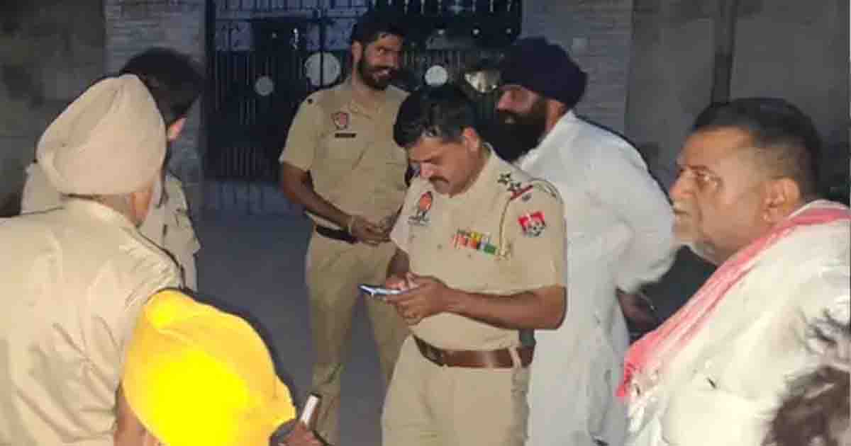 Firing in Patti, Tarn Taran, over vehicle weigh-in.jpg