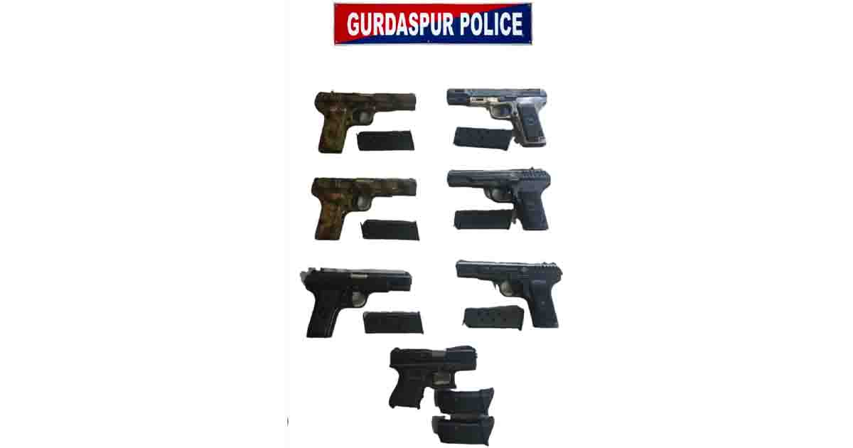 Gurdaspur Police busts inter-state arms smuggling racket.jpg