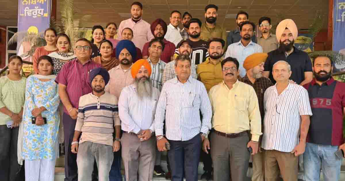 Punjab News: MTP नरिंदर शर्मा बने STP, बिल्डिंग ब्रांच के अफसरों ने दी बधाई