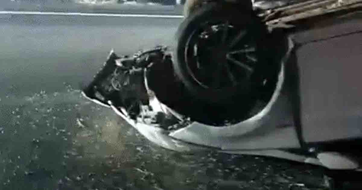 Accident News: जालंधर में कार और पिकअप की जोरदार टक्कर; डिवाइडर पार कर दूसरी लेन में पलटीं गाड़ियां
