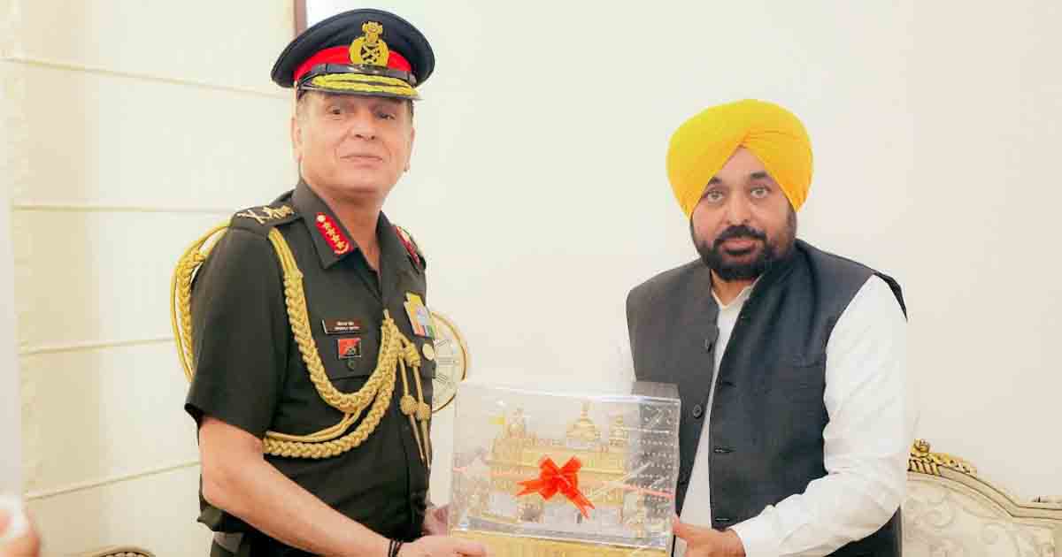Punjab News: मुख्यमंत्री भगवंत मान ने पंजाब और देश की भलाई के लिए भारतीय सेना के साथ मजबूत सहयोग का किया आह्वान 