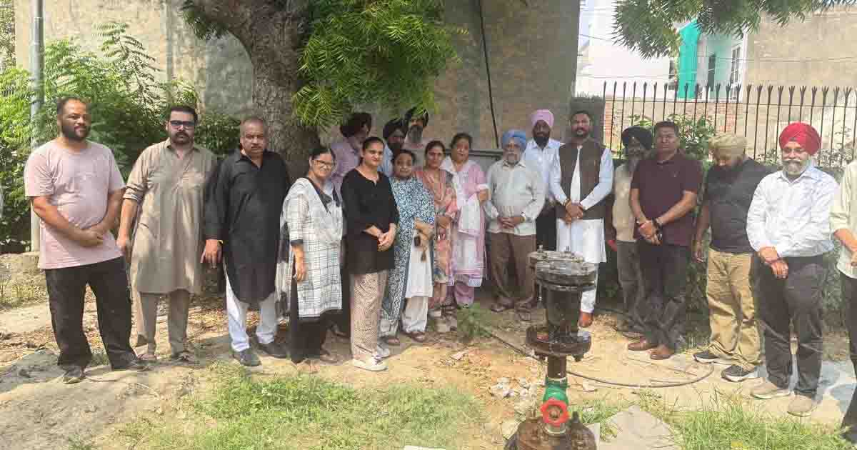 Jalandhar Cantt: वार्ड 32 में पानी की समस्या दूर करने के लिए नई मोटर लगाई, मलकीत सिंह सुभाना ने करवाया काम