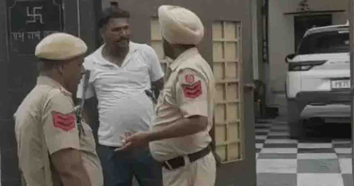 Punjab News: BJP नेता के घर के बाहर धमाके जैसी आवाज, मचा हड़कंप; पुलिस की जांच जारी 