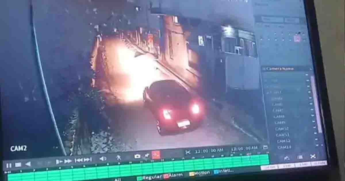 Firing in Punjab: पूर्व सरपंच के भाई के घर ताबड़तोड़ फायरिंग, 6-7 राउंड गोलियां चलीं; CCTV में कारों से भागते दिखे हमलावर