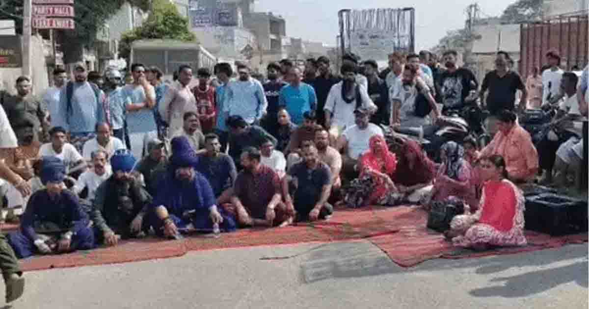 Jalandhar News: जालंधर में दर्दनाक हादसा, बहन को स्कूल छोड़ने आए 17 वर्षीय छात्र की बस से कुचलकर मौत