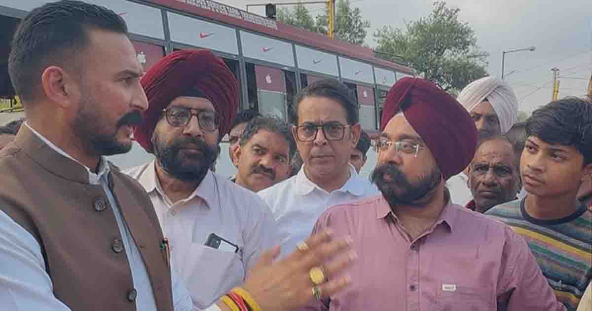 Jalandhar News: गढ़ा रोड फ्लाईओवर के मुद्दे पर दुकानदारों के हक में मजबूती से खड़ी रहेगी आम आदमी पार्टी: डिप्टी मेयर 
