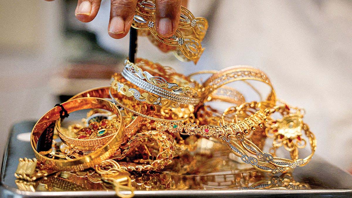 सोने-चांदी के भाव में हुआ बड़ा बदलाव