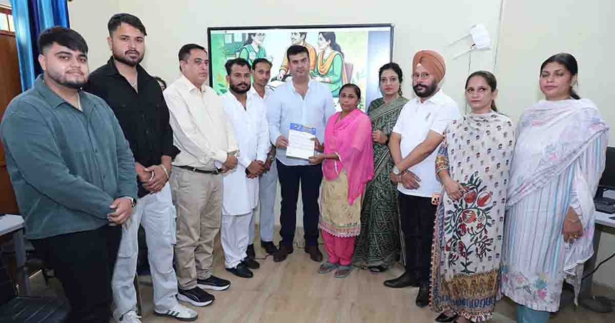 Jalandhar News: सरकारी स्कूलों को बेहतर बनाना मान सरकार की प्राथमिकता: वनीत धीर