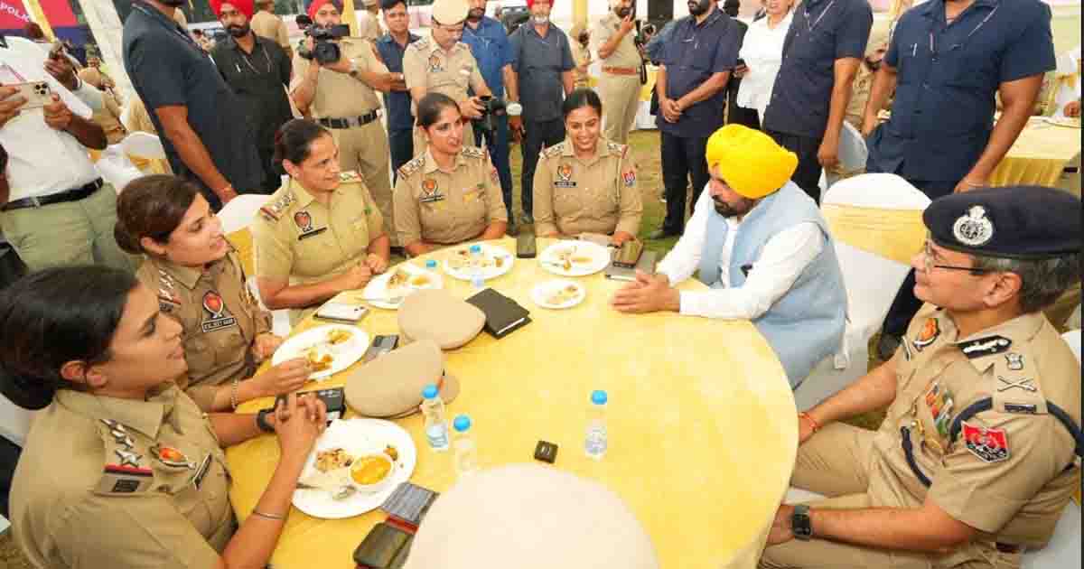 Punjab: नशे के खिलाफ पंजाब सरकार का बड़ा कदम, पुलिस में 10 हजार नए पद भरने का ऐलान