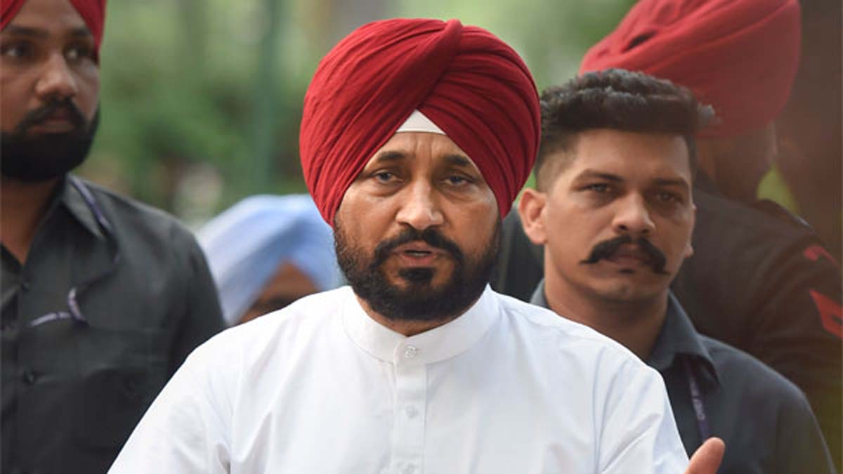 जालंधर में DC-CP के नहीं पहुंचने पर भड़के चन्नी, AAP सरकार पर साधा निशाना