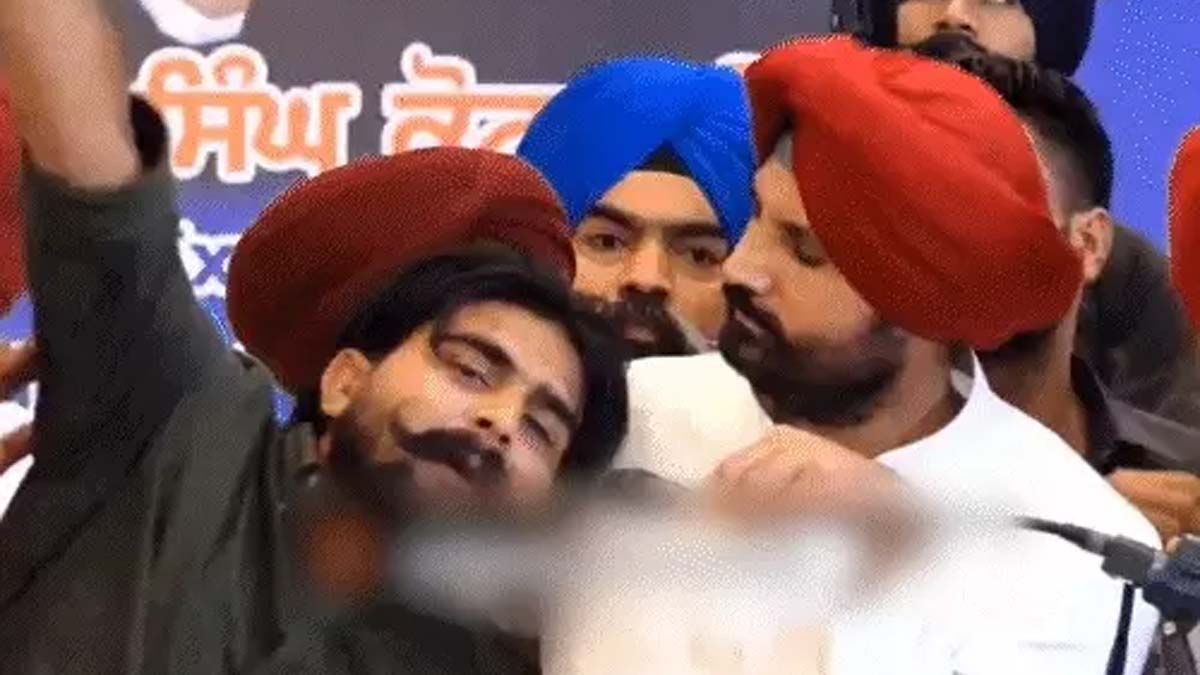 पंजाब कांग्रेस में फिर दिखी गुटबाजी, राजा वड़िंग ने चन्नी समर्थक को लेकर साधा निशाना