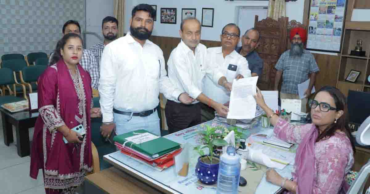 Jalandhar News: NRI की मौत के बाद पावर ऑफ अटॉर्नी से 11 रजिस्ट्रियां, AAP पार्षद और बेटों समेत 26 के खिलाफ शिकायत