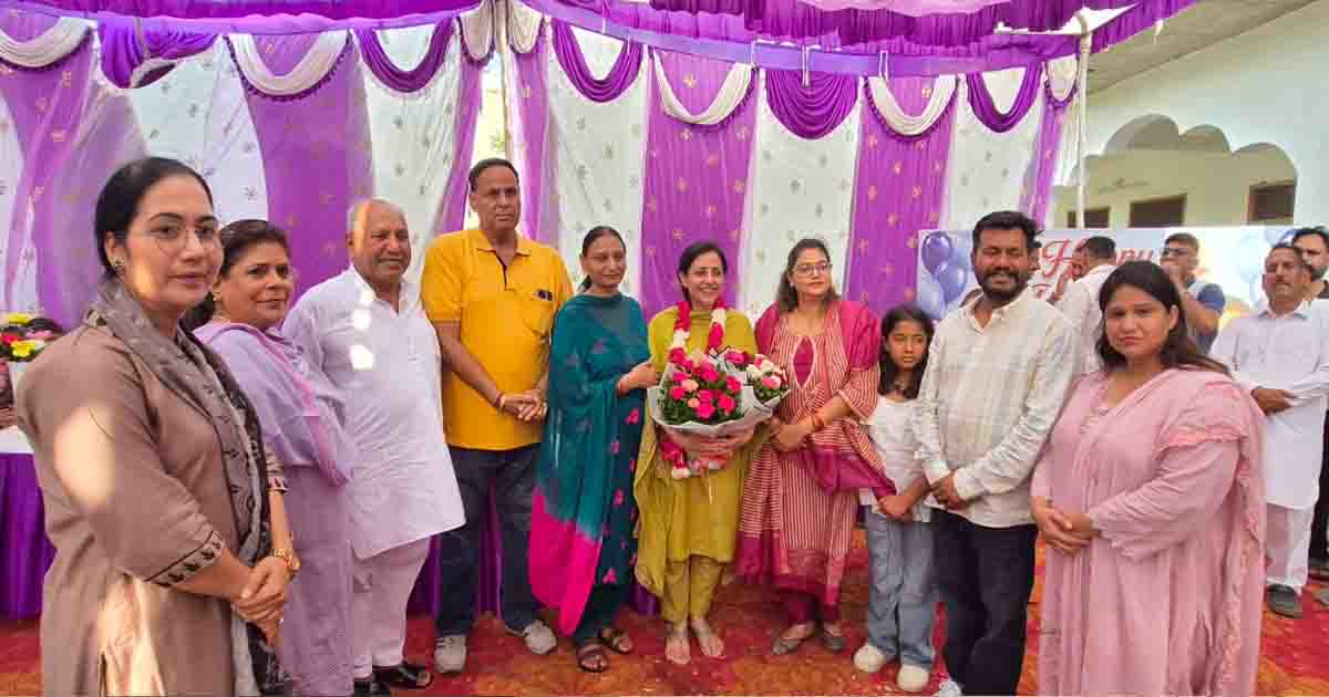 Jalandhar News: जालंधर सेंट्रल में आउटरीच बैठकों के जरिए निधि कोहली ने महिला विंग को किया मजबूत