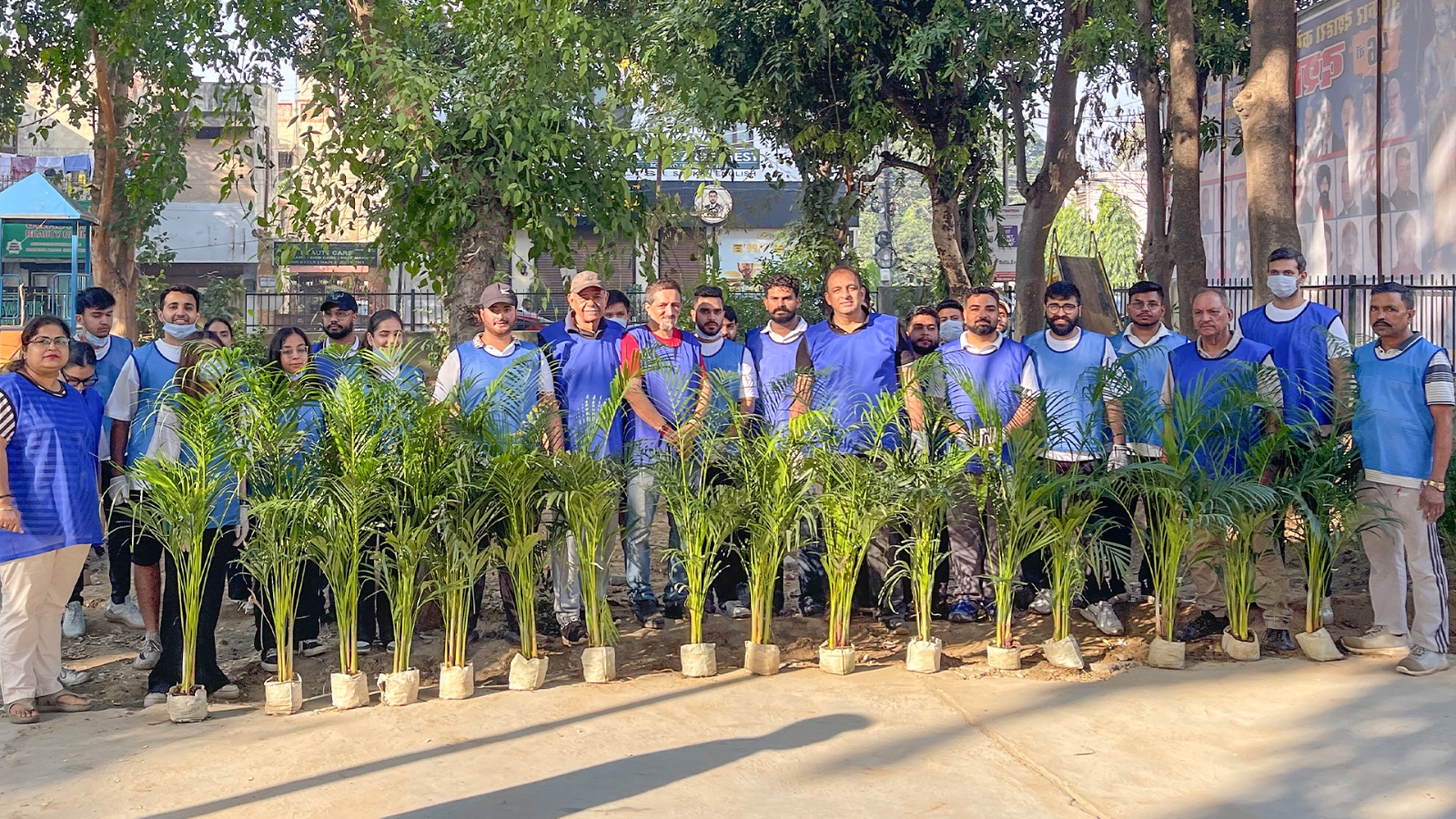 Jalandhar News: जालंधर में नितिन कोहली की पहल, दशहरे के बाद युवाओं ने चलाया ‘ट्रैश-ए-थॉन’ अभियान; सफाई के साथ किया पौधारोपण
