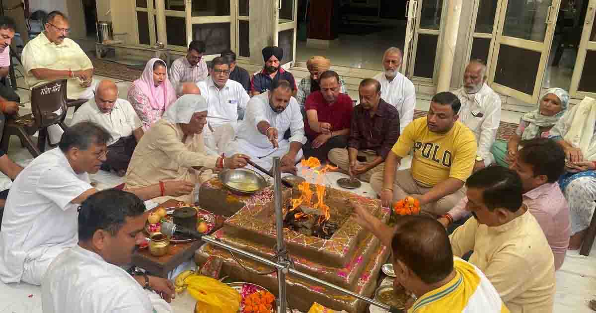 PM Narendra Modi Birthday पर जालंधर शहरी भाजपा ने 21 हजार आशीर्वाद के दीपक जलाए
