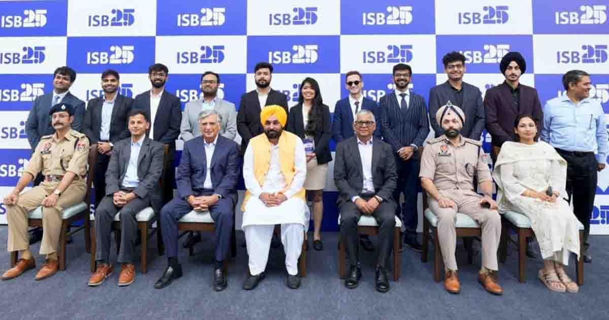 Punjab: युवाओं के कारोबारी विचारों को हकीकत में बदलने के लिए ‘स्टार्टअप सेंटर’ किया स्थापित 