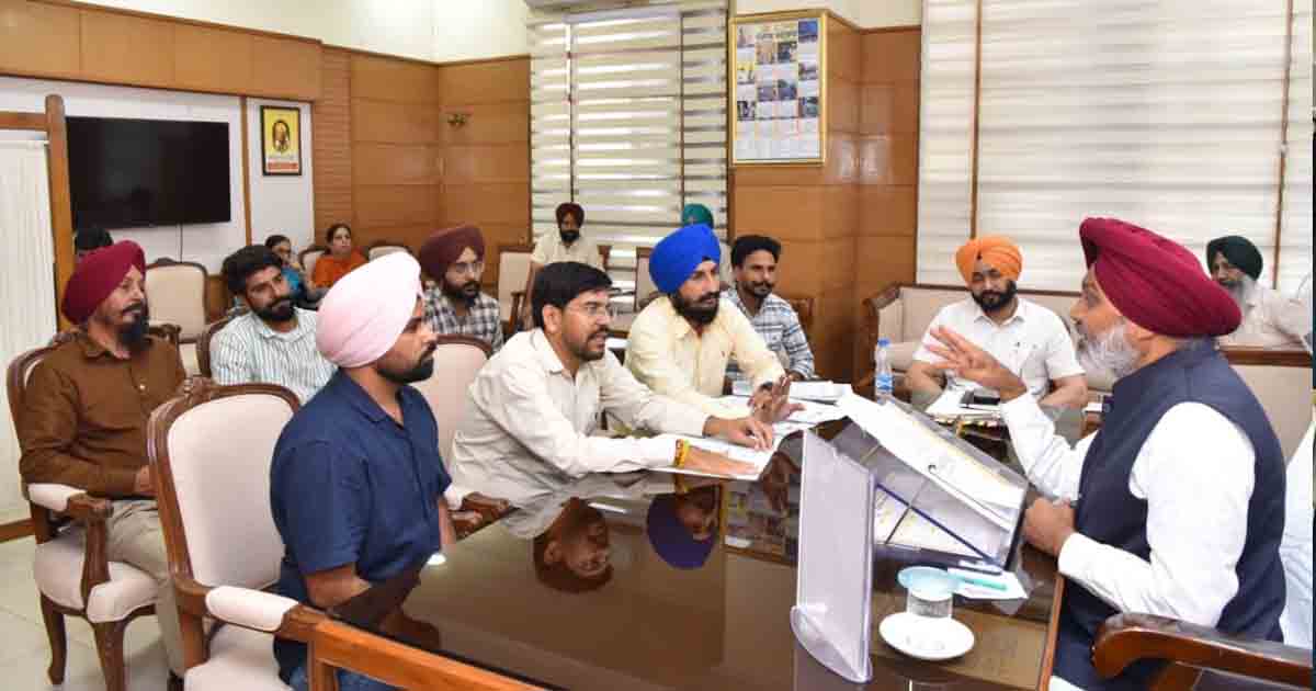 Punjab News: भगवंत मान सरकार जल्द शुरू करेगी अध्यापकों की भर्ती प्रक्रिया, जल्द ही मांगे जाएंगे आवेदन