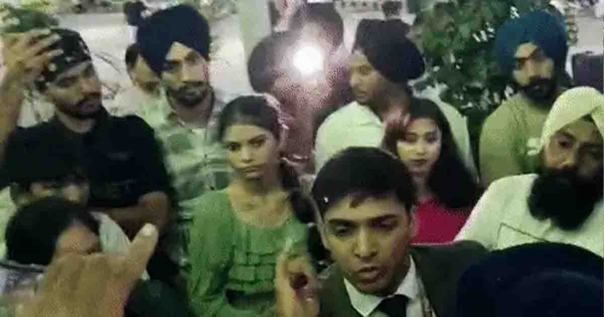 Punjab News: एयरपोर्ट पर देर रात हड़कंप, संदिग्ध ड्रोन दिखने पर रनवे ऑपरेशन रोके; यात्रियों ने किया हंगामा
