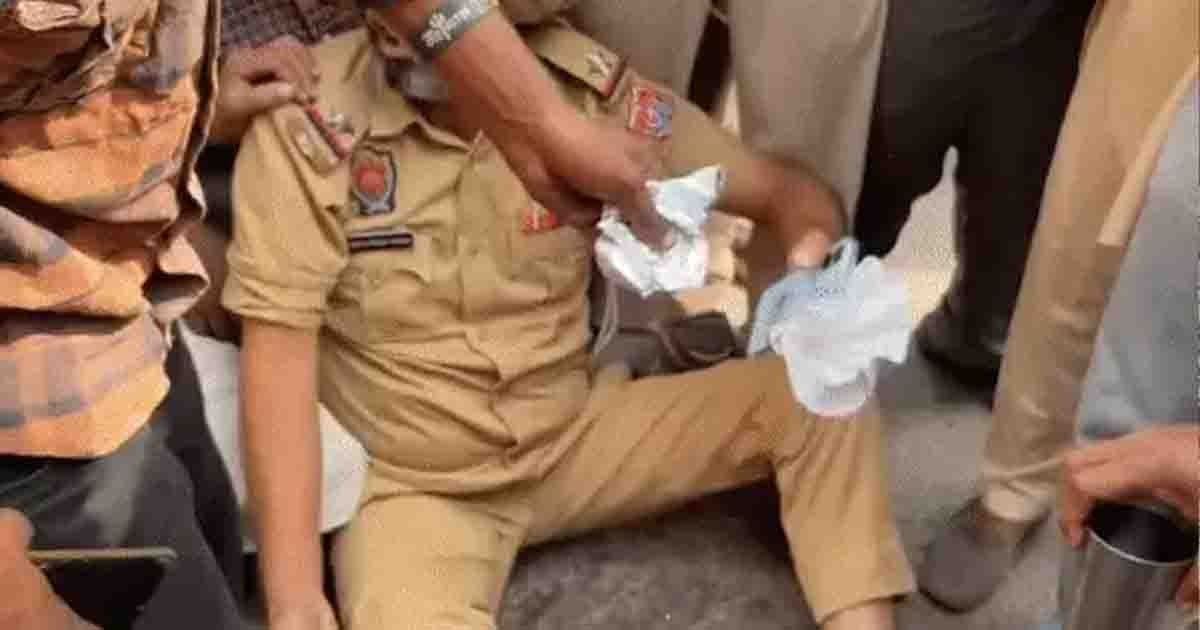 Punjab News: नशा मुक्त पंजाब के बीच ASI नशा करते पकड़ा, जेब से पुड़िया भी मिली; डोप टेस्ट रिपोर्ट ने बढ़ाई मुश्किलें