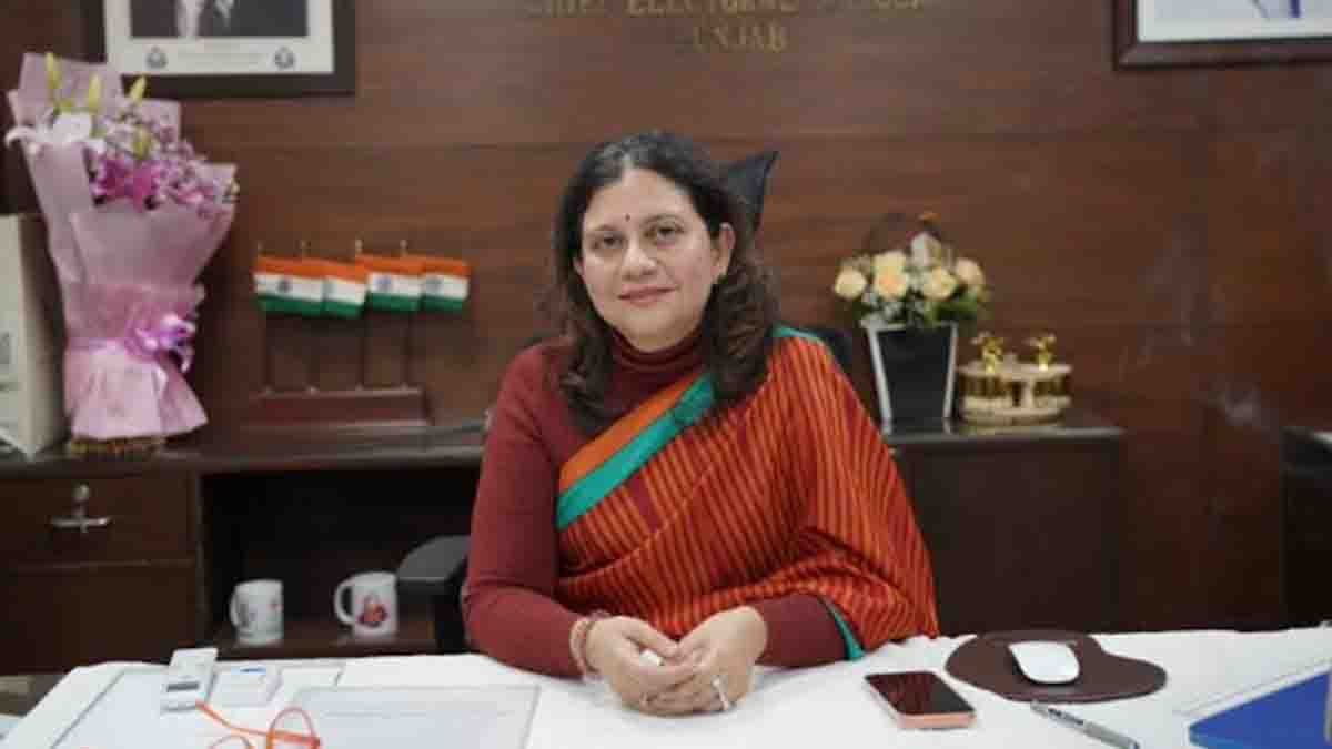 Punjab: अनिंदिता मित्रा ने पंजाब के मुख्य निर्वाचन अधिकारी के रूप में संभाला पदभार