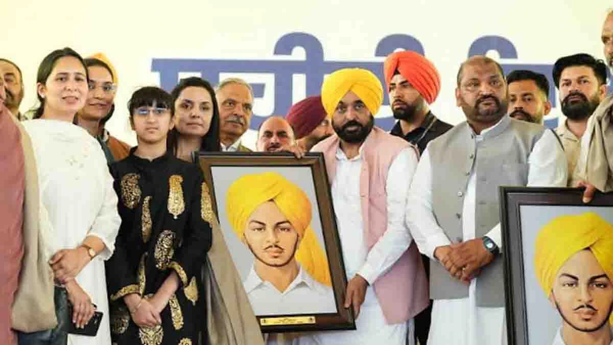 Punjab News: राजनीतिज्ञों ने अपने नेताओं के नाम पर शानदार स्मारक बनाए, लेकिन शहीद-ए-आज़म भगत सिंह को नजरअंदाज किया: मुख्यमंत्री