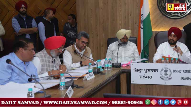Jalandhar News: पंजाब में 4 बजते ही शुरू हो जाती है शराब, सरकार के पास काम करने का समय नहीं - चन्नी