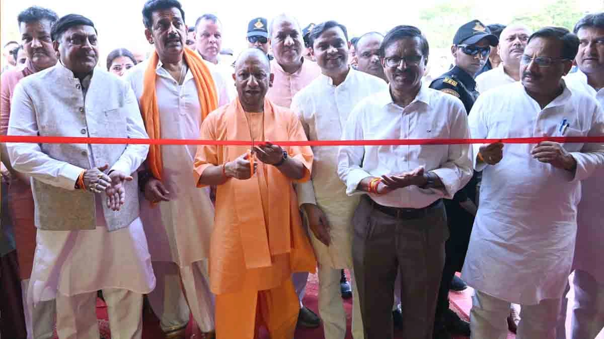 Gorakshpeethadheeshwar and CM Yogi presided over general meeting of Maharana Pratap Shiksha Parishad