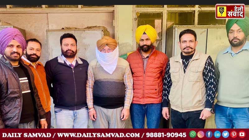 Punjab News: विजिलेंस का एक्शन, रिश्वत लेते हुए पंचायत सचिव को रंगे हाथों पकड़ा