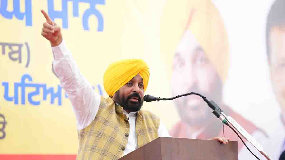 पंजाब में 29 प्रमुख हस्तियों को स्टेट अवॉर्ड, CM भगवंत मान ने पुलिसकर्मियों को भी किया सम्मानित