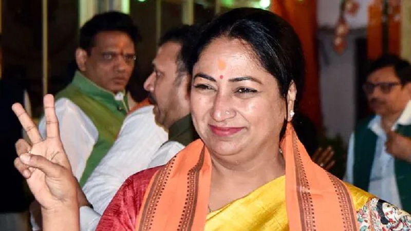 Delhi CM Rekha Gupta: सीएम बनते ही रेखा गुप्ता का बड़ा एक्शन, पूर्व मंत्रियों के हटाए पर्सनल स्टाफ