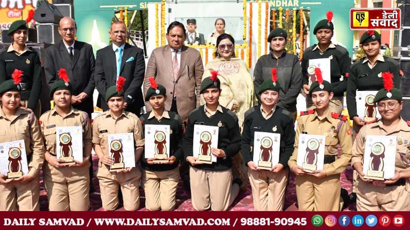 Jalandhar News: सेंट सोल्जर लॉ कॉलेज के NCC कैडेट्स ने 'C' सर्टिफिकेट प्राप्त कर ग्रुप का नाम रोशन किया