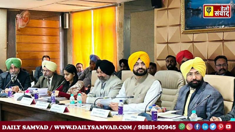 Punjab News: मंत्री सौंद ने तालाबों की सफाई के लिए विशेष अभियान शुरू करने के दिए आदेश
