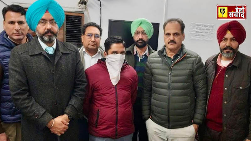 Punjab News: तहसीलदार के नाम पर 11,000 रुपए रिश्वत लेता वसीका नवीस गिरफ्तार