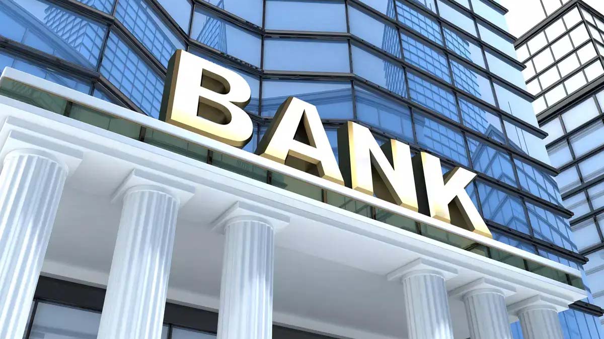 Bank Strike: Bank Holiday के बीच बड़ा फैसला, रविवार को खुलेंगी बैंक शाखाएं; जानें कारण
