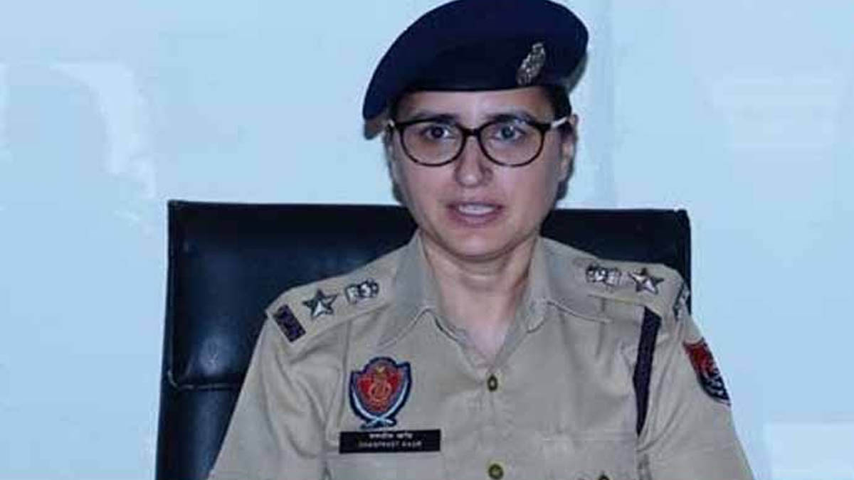 Jalandhar News: जालंधर की पुलिस कमिश्नर धनप्रीत कौर के खिलाफ वारंट जारी, जाने पूरा मामला