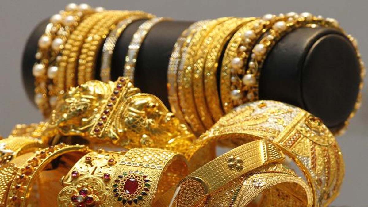 Gold-Silver Price: सोना-चांदी खरीदने वालों को झटका! अचानक बढ़ गए दाम, जानें आज क्या है भाव