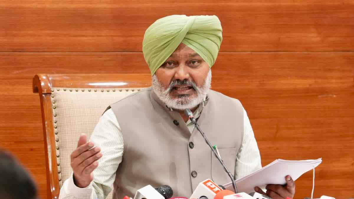Punjab News: पंजाब कर विभाग की बड़ी प्रवर्तन मुहिम: 170 वाहन जब्त, 5 करोड़ रुपये से अधिक का सामान बरामद 