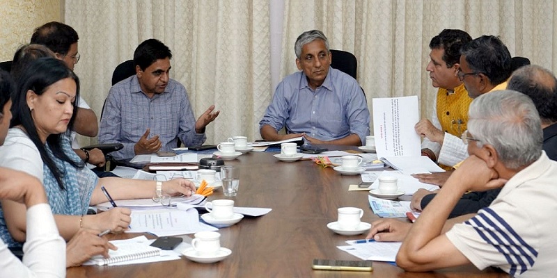 Haryana News: स्कूलों में अब सिखाया जाएगा योग, सरकार ने लिया फैसला
