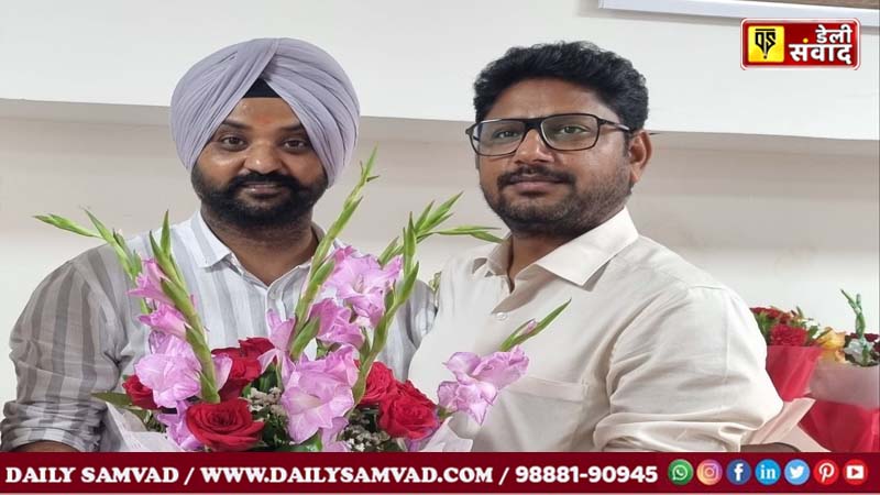 Jalandhar News: हाकम थापर ने डिप्टी डायरेक्टर, सूचना एवं लोक संपर्क के तौर पर संभाला पदभार
