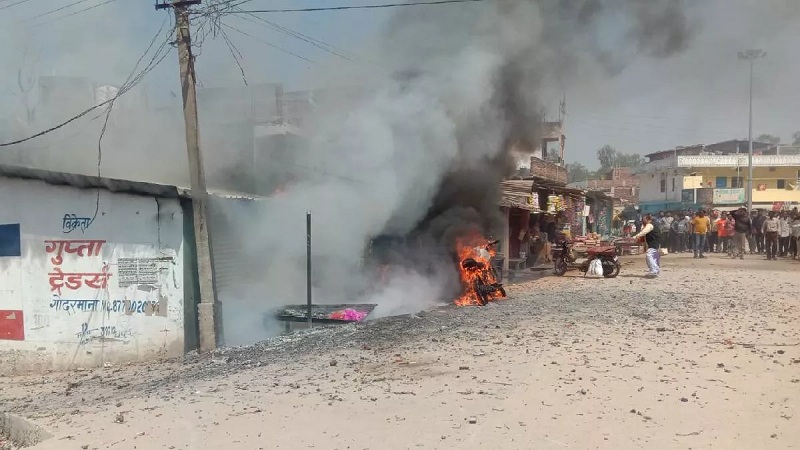 Fire In Firecracker Shop: पटाखा दुकान में लगी भीषण आग, दो बच्चे सहित पांच लोगों की मौत