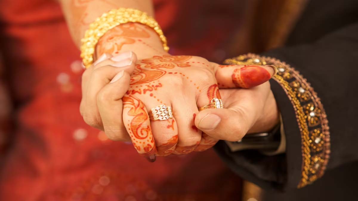 Visa Fraud: पंजाब से फर्जी शादी कर कनाडा जाने वालों पर सख्ती, झूठ पकड़े जाने पर 5 साल का बैन; स्पॉन्सर को 3 साल उठाना होगा खर्च