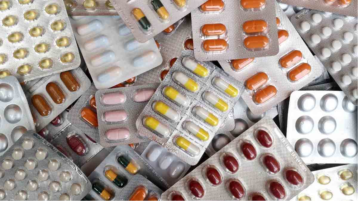 Himachal Drug Alert: दवाओं की गुणवत्ता पर बड़ा सवाल, हिमाचल में बनी 82 मेडिसिन के सैंपल फेल