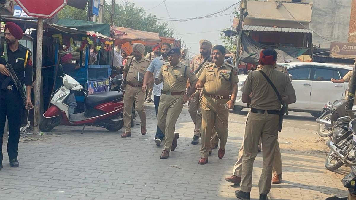 मुल्तानी अस्पताल के इमरजेंसी वार्ड में ग्रेनेड अटैक