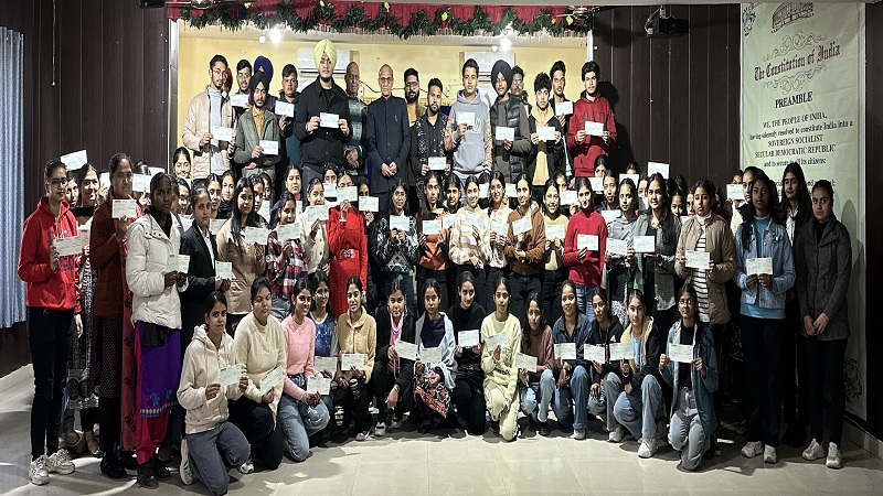 St Soldier News: सेंट सोल्जर ग्रुप ने 150 छात्रों को वितरित की 5 लाख 47 हज़ार से अधिक की छात्रवृत्ति