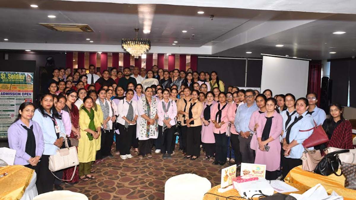 फैकल्टी डेवलपमेंट प्रोग्राम के माध्यम से सेंट सोल्जर दे रहा शिक्षण उत्कृष्टता को बढ़ावा