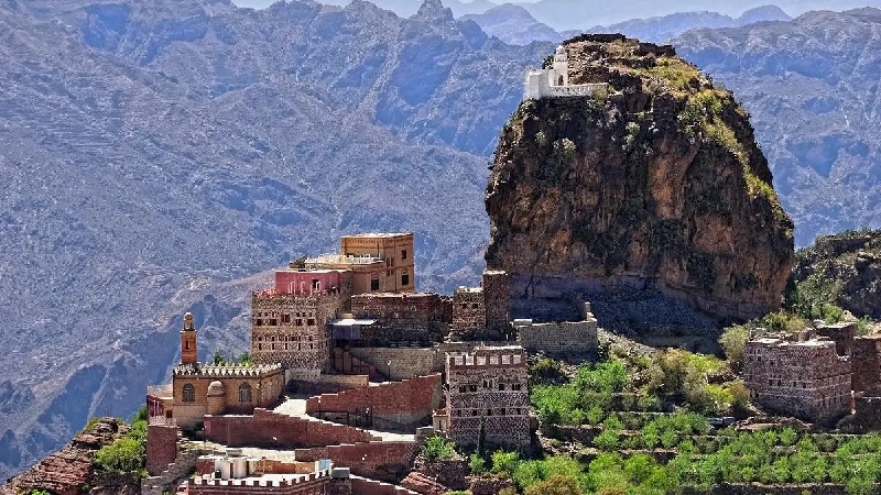 al hutaib village