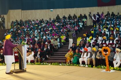 CM SOLICITS FULSOME SUPPORT AND COOPERATION OF PEOPLE TO MAKE PUNJAB A FRONTRUNNER STATE IN THE COUNTRY