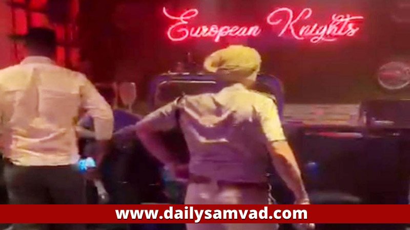 Punjab Police Raid in Hukka Bar