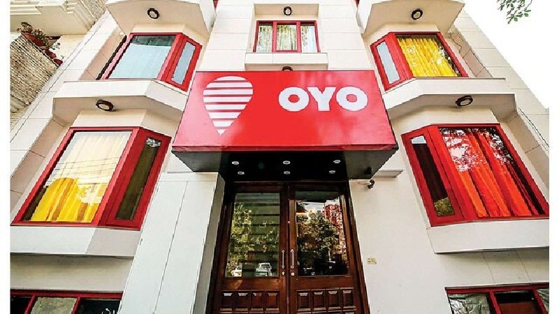 OYO Hotel: OYO होटल में जाने से पहले पढ़ ले ये खबर, नहीं तो बुरे फंस सकते है आप