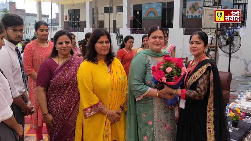 Teachers are the true guides and best craftsmen of life: Geeta Arora